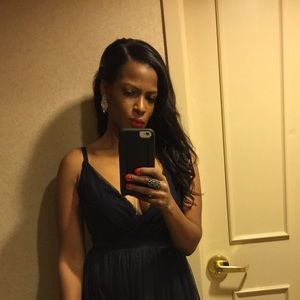 Meet your Posher, Linda